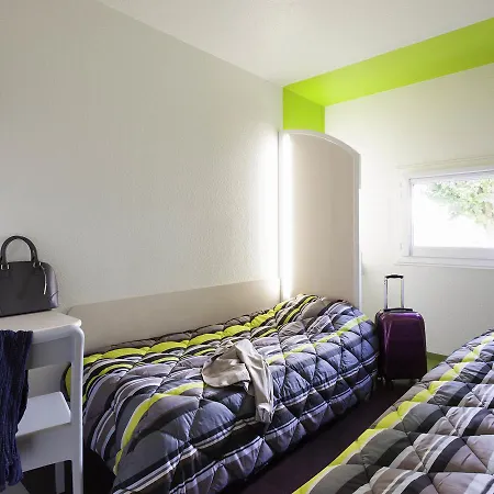 Hotel Hotelf1 Villemoisson Centre Commercial Carrefour